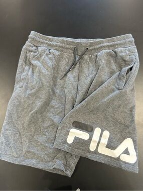 Fila Men's Gray Athletic Logo Shorts